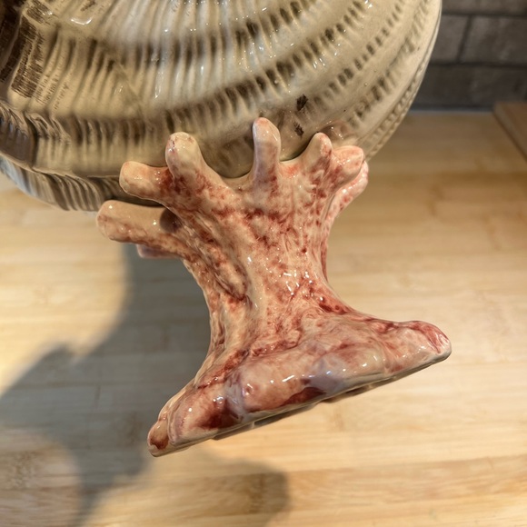 Vintage Ceramic Shell Bowl with Pedestal of Coral 8”x 7.5” Beach Decor - Picture 9 of 11